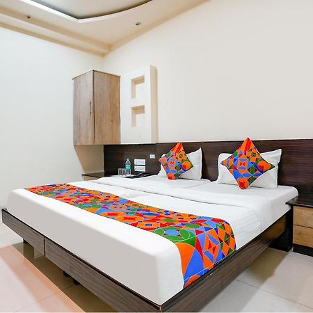 โอโย 76518 โฮเทล รีเจนท์ อิน Hotel Pimpri-Chinchwad ภายนอก รูปภาพ